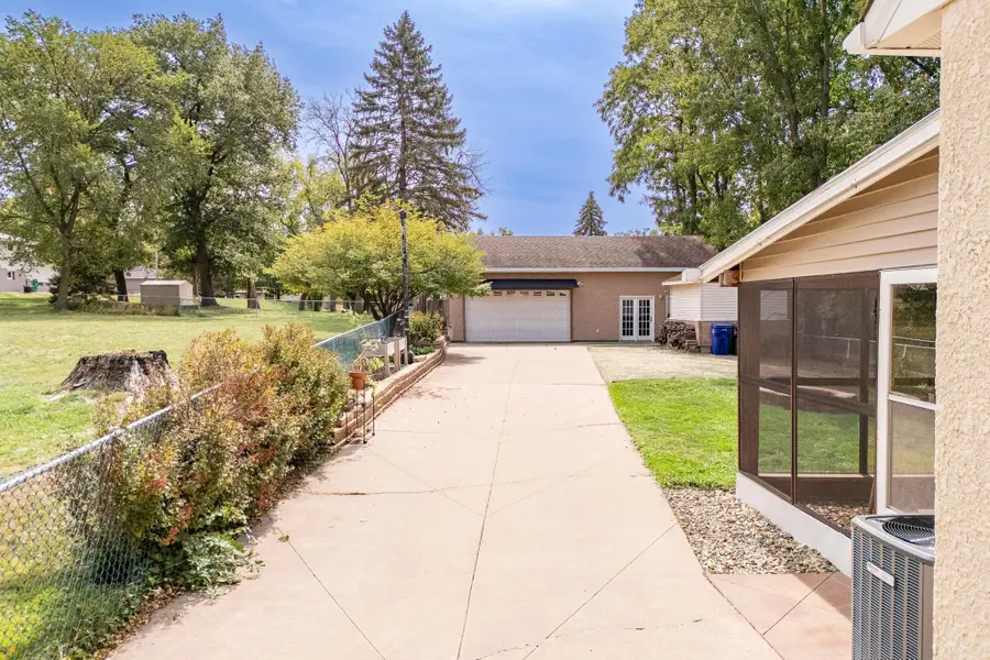 1554 Burns Avenue, Saint Paul, MN 55106 - #2