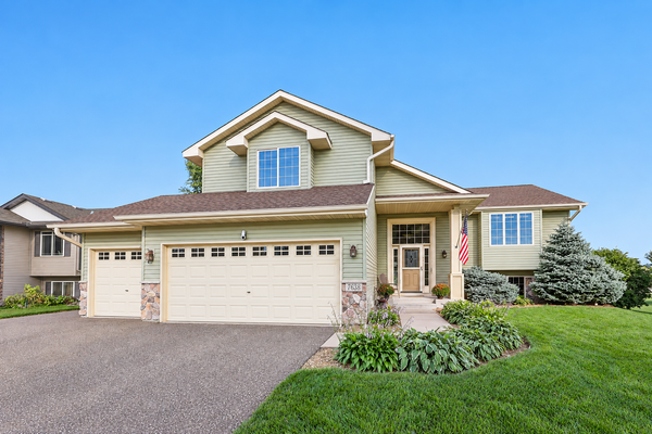 7638 Packard Avenue Ne, Otsego, MN 55330