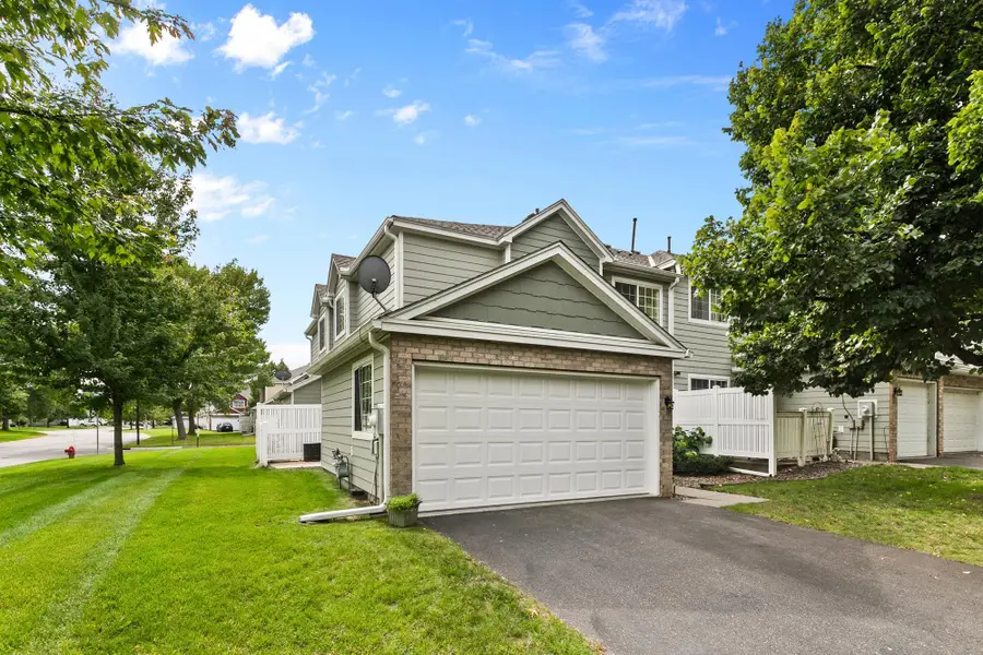 502 Mariner Way, Woodbury, MN 55129 - #3