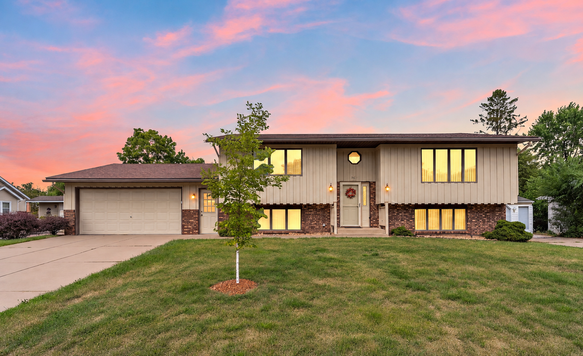 361 Eldridge Avenue E, Maplewood, MN 55117 - #1