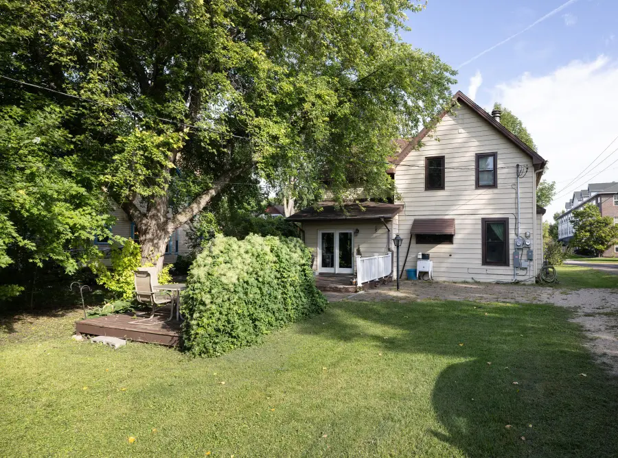 113 W Bancroft Avenue, Fergus Falls, MN 56537 - #3