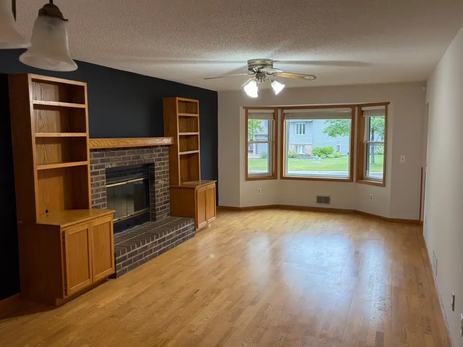 7831 Danner Court, Inver Grove Heights, MN 55076 - #2