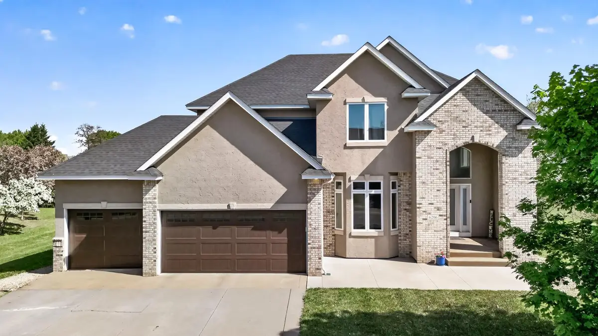 6206 106th Avenue N, Brooklyn Park, MN 55443 - #1