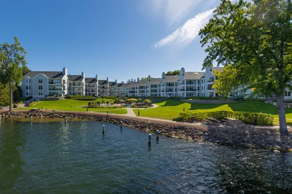 603 Lake Street #307, Excelsior, MN 55331