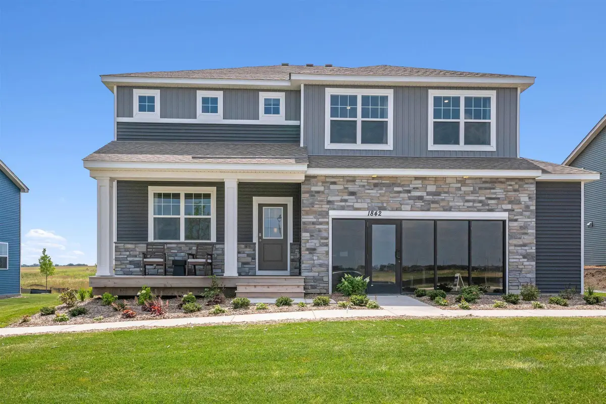 1842 Rainier Drive, Shakopee, MN 55379 - #1