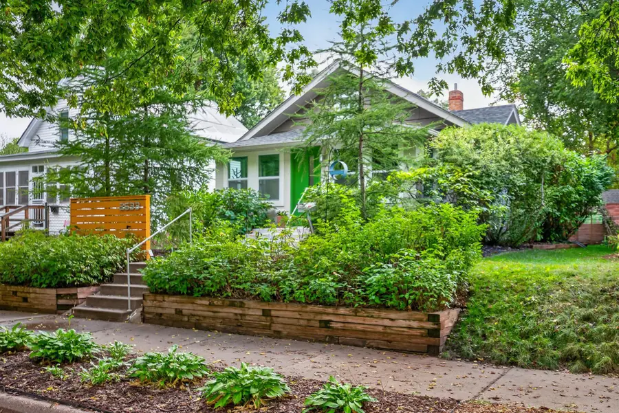 2633 35th Avenue S, Minneapolis, MN 55406 - #2