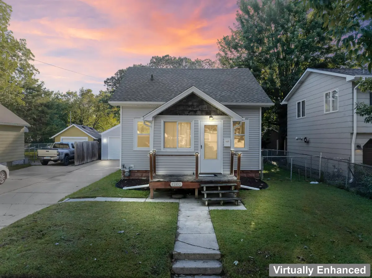 1202 11th Street Nw, Austin, MN 55912 - #1
