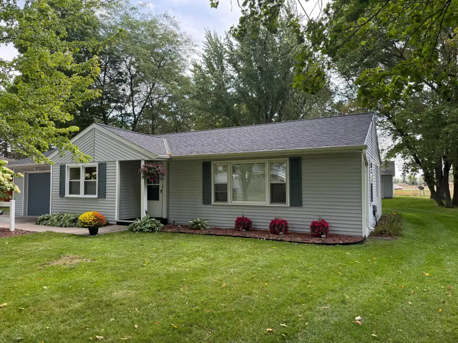 1128 Woodlawn Acres Drive, Saint Cloud, MN 56301 - #2