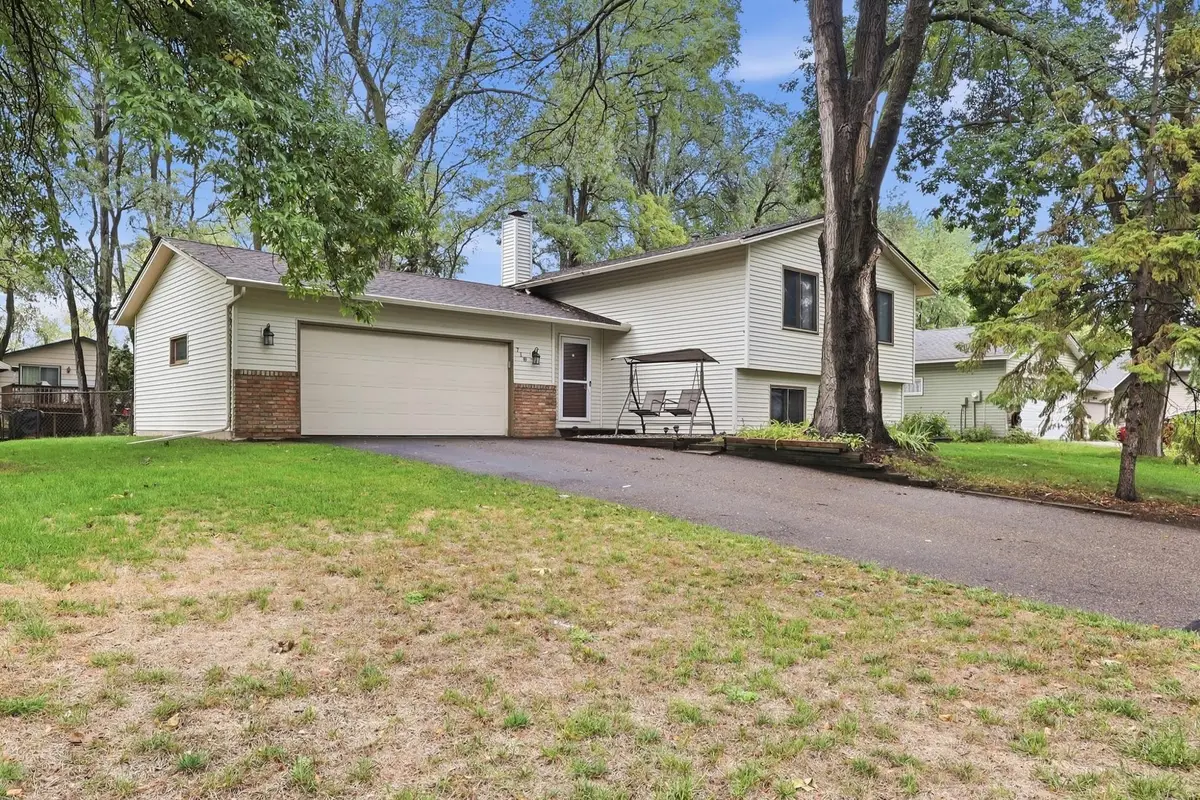 718 73rd Way N, Brooklyn Park, MN 55444 - #1