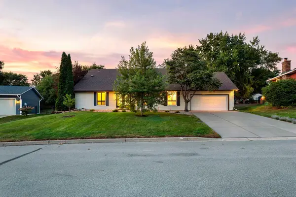 7730 Countryside Drive, Bloomington, MN 55438
