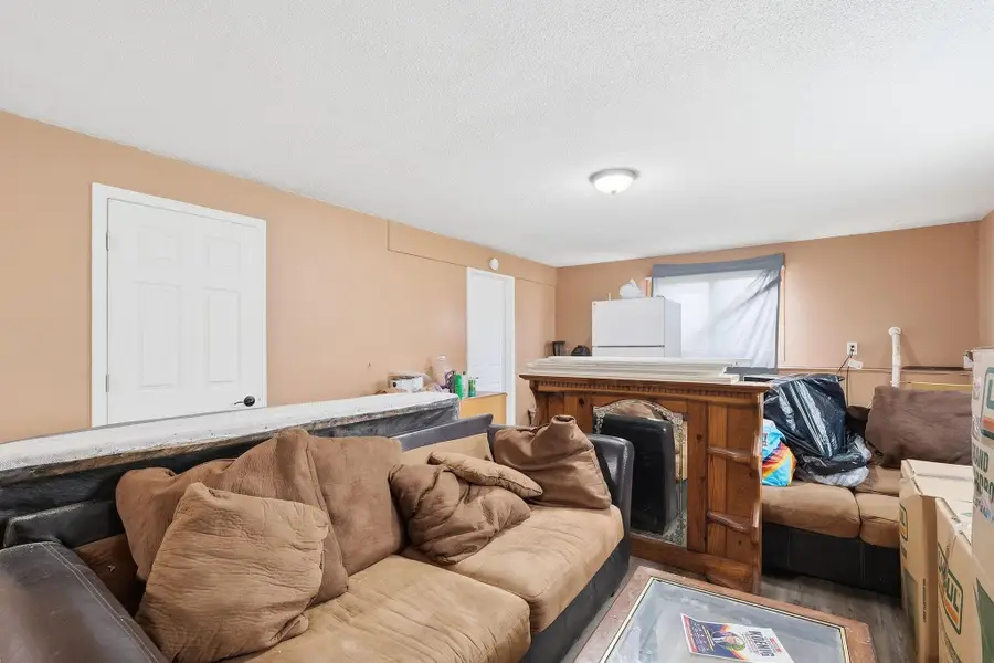 6900 Brunswick Avenue N, Brooklyn Park, MN 55429 - #2