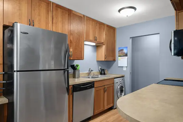 240 Wentworth Avenue W #302, West Saint Paul, MN 55118