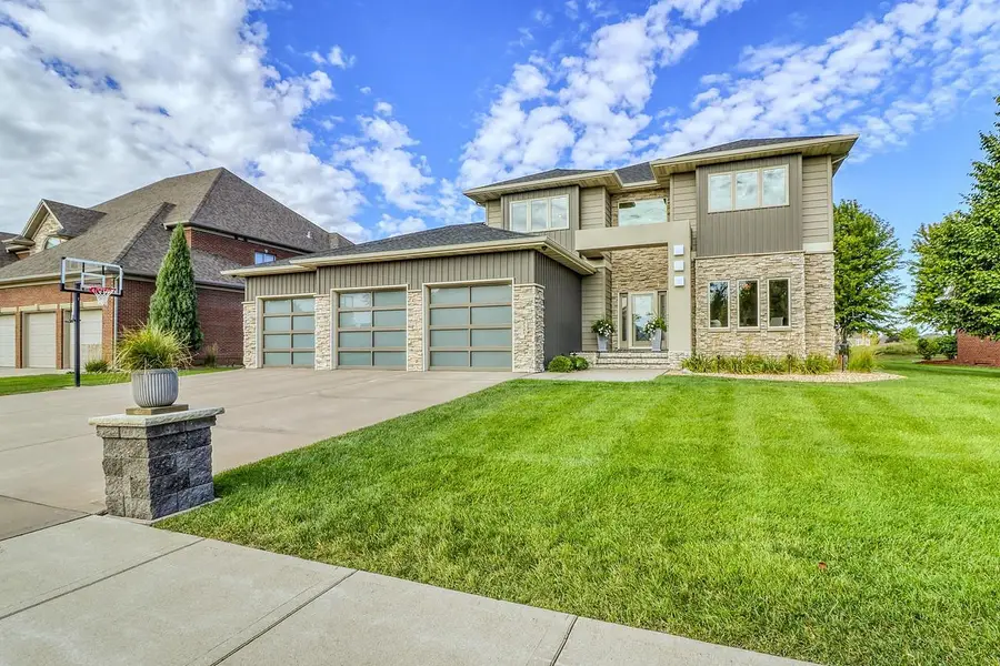 4345 Beach Lane S, Fargo, ND 58104 - #3