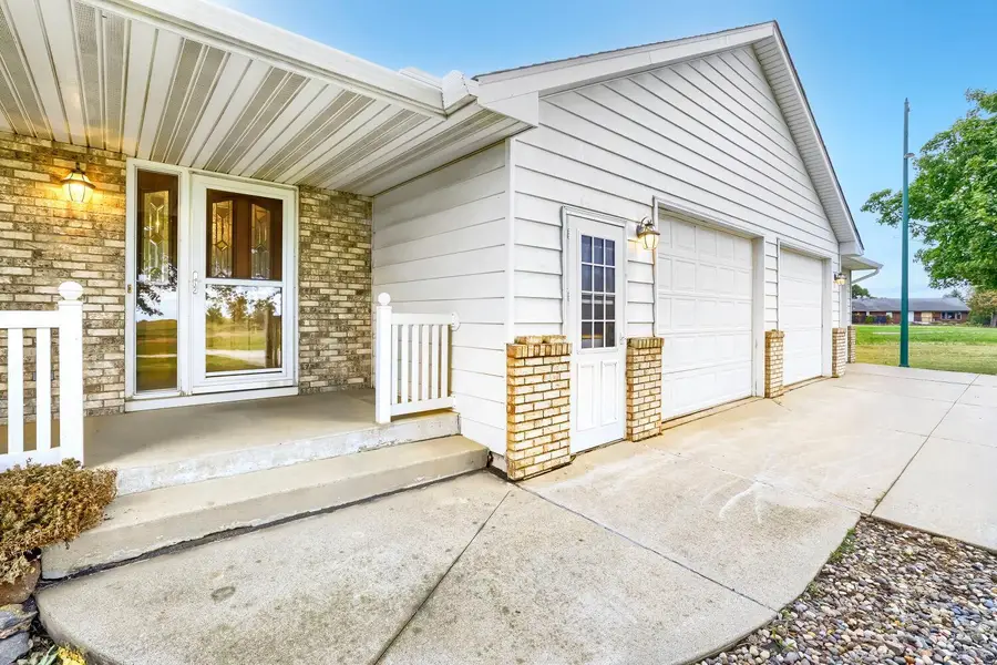 7030 Dahlgren Road, Chaska, MN 55318 - #2