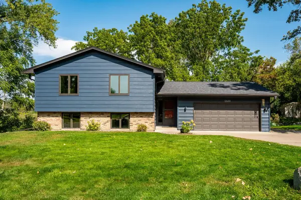 12630 28th Avenue N, Plymouth, MN 55441