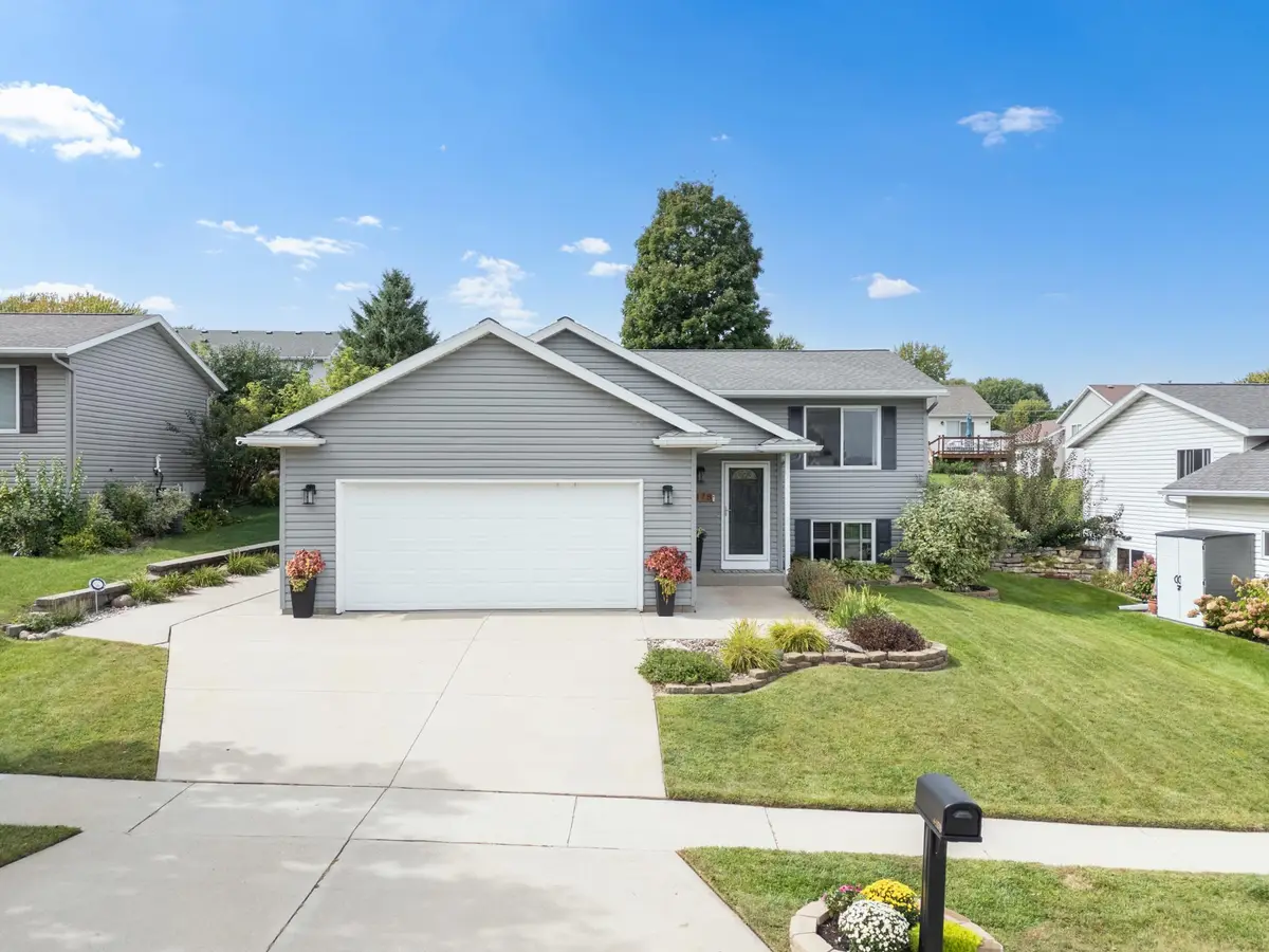 4478 Manor Drive Nw, Rochester, MN 55901 - #1