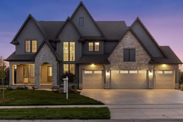 659 Shawnee Woods Road, Medina, MN 55340