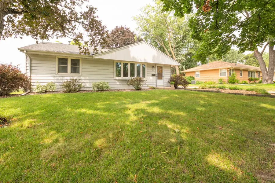 671 58th Avenue Ne, Fridley, MN 55432 - #3