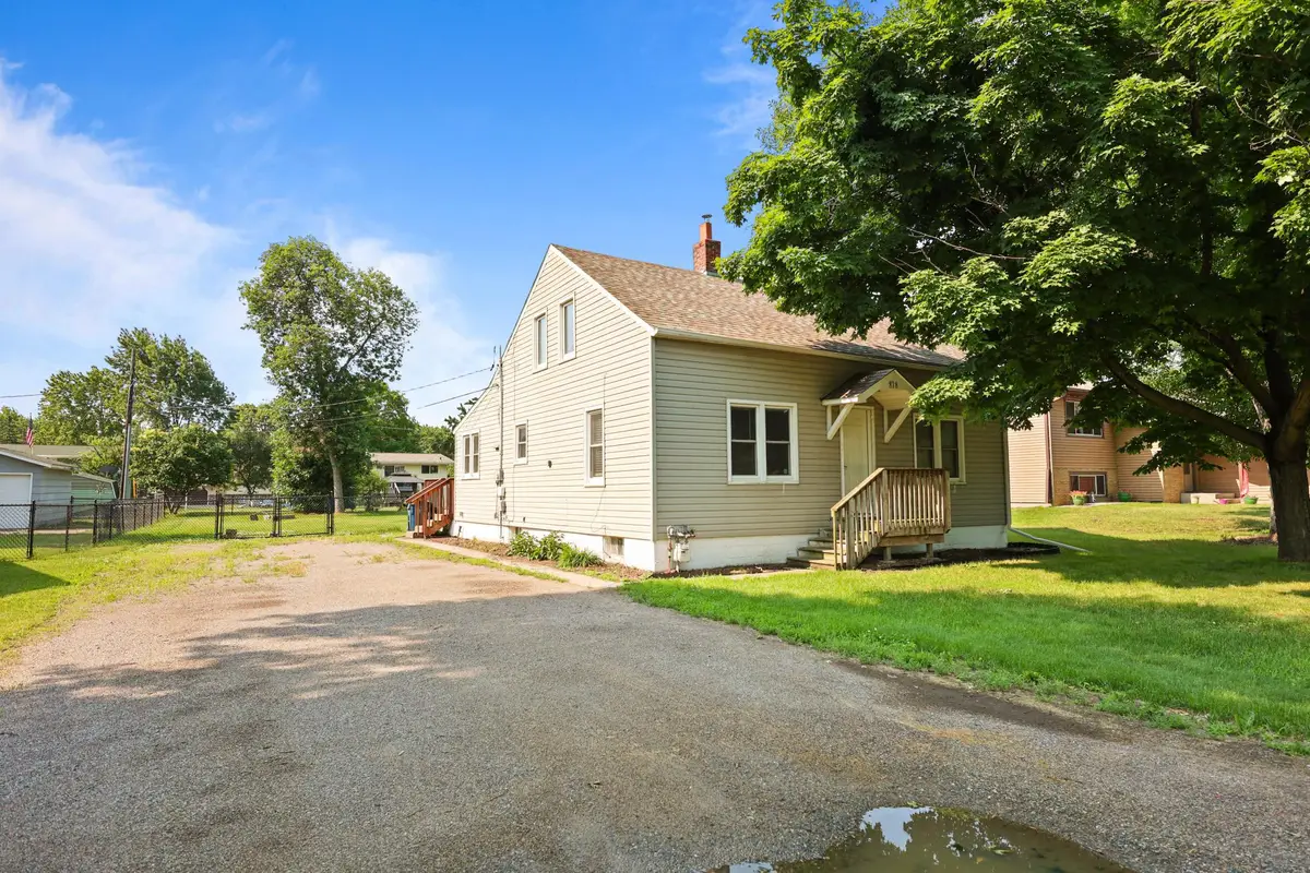 818 E Minnesota Street, Saint Joseph, MN 56374 - #1
