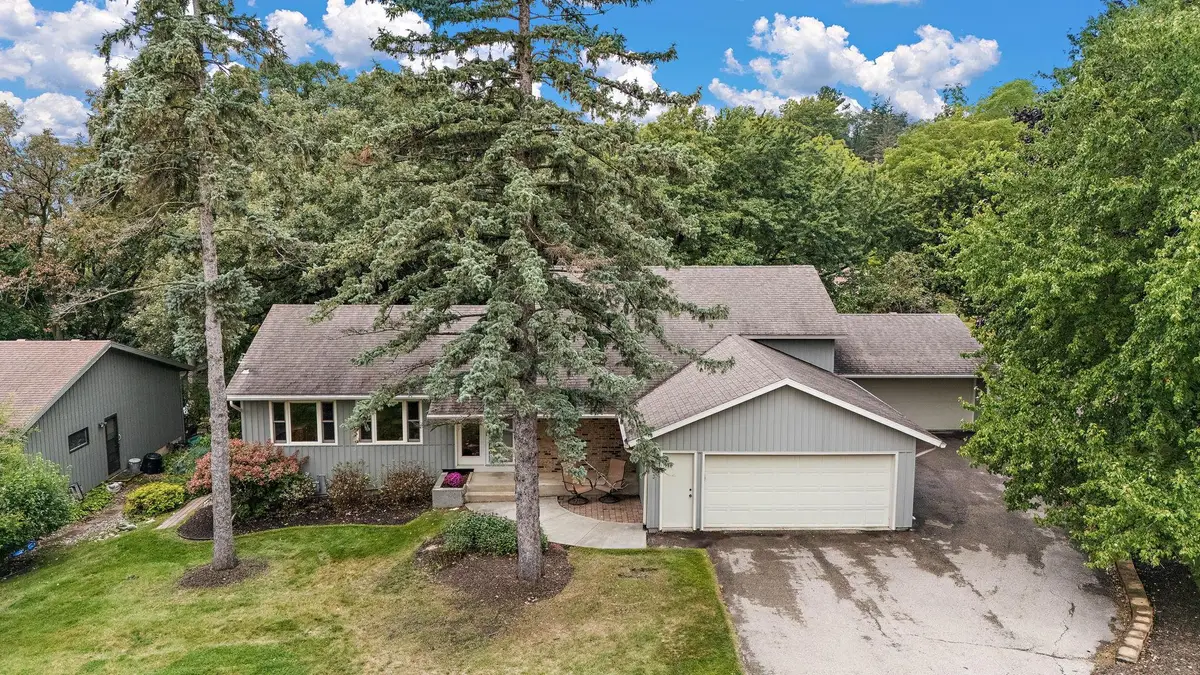 803 Sierra Lane Ne, Rochester, MN 55906 - #1