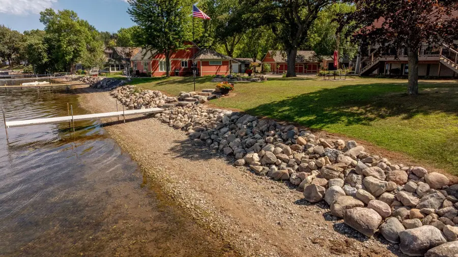 150 Lake Drive E, Annandale, MN 55302 - #2