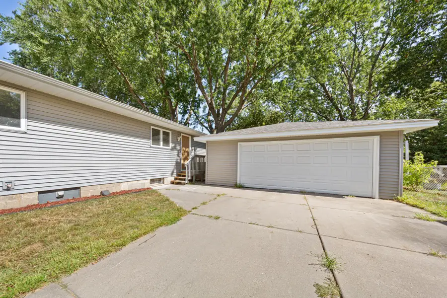 4242 Limestone Drive, Eagan, MN 55122 - #2