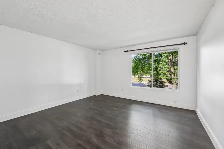 4082 Meadowlark Lane, Eagan, MN 55122 - #3