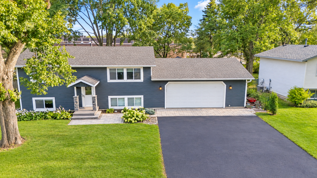 10225 99th Avenue N, Maple Grove, MN 55369 - #1