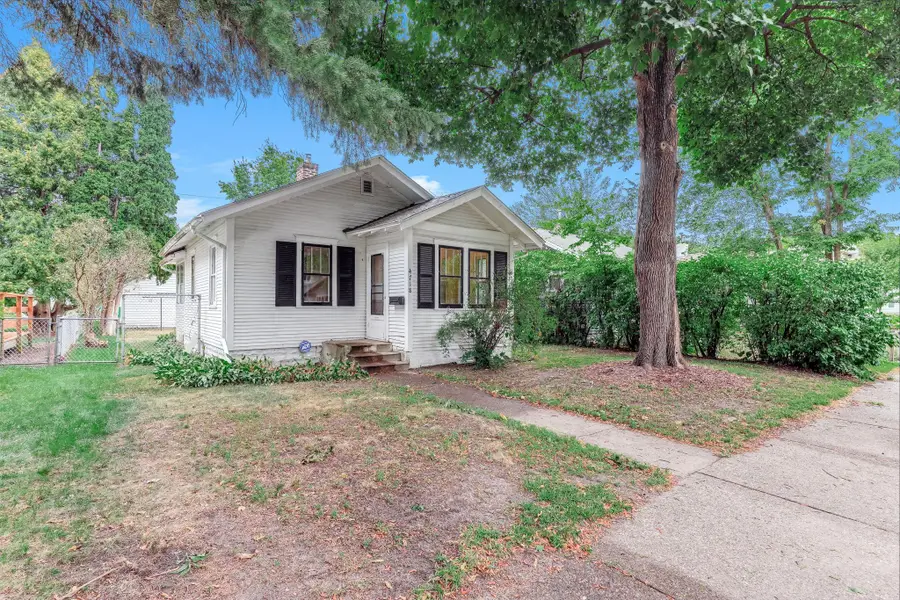 4718 Dupont Avenue N, Minneapolis, MN 55430 - #2