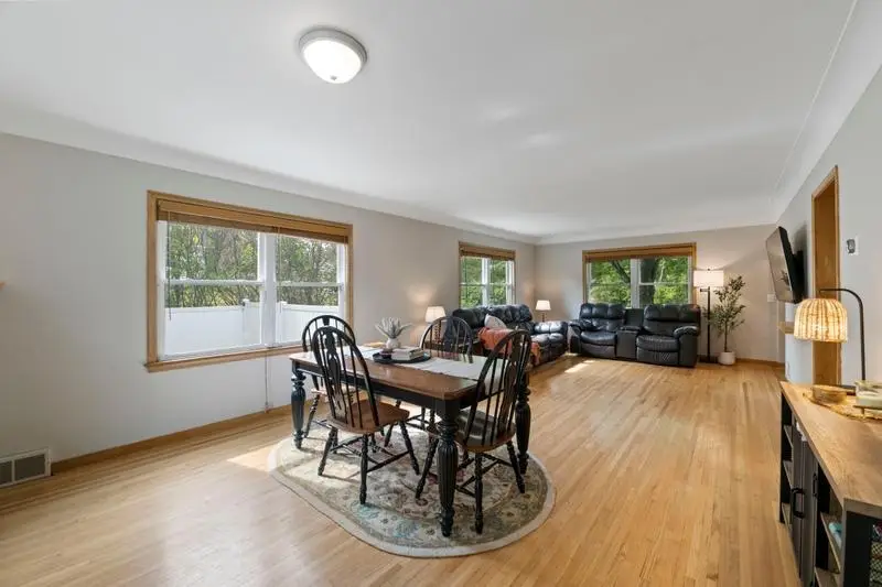 4301 Madison Street Ne, Columbia Heights, MN 55421 - #3
