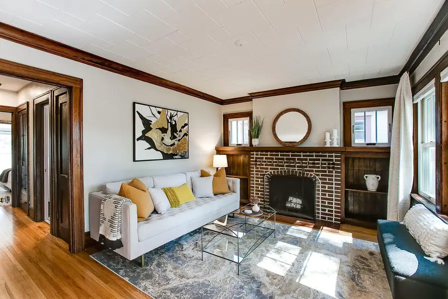 2151 Eleanor Avenue, Saint Paul, MN 55116 - #3