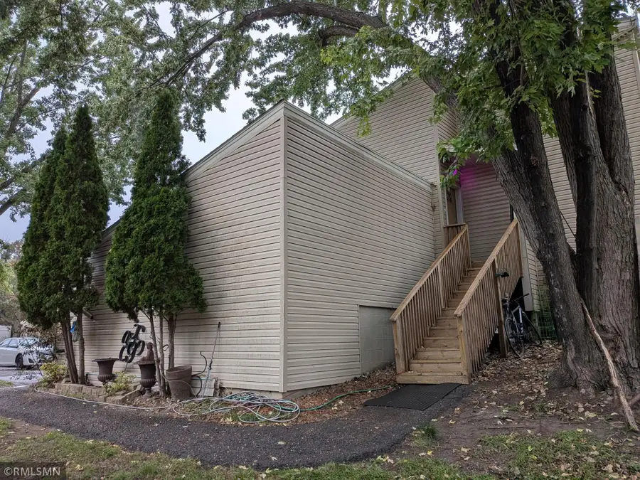 1517 N Innsbruck Drive, Fridley, MN 55432 - #2