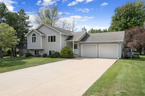 210 Hilltop Avenue, Owatonna, MN 55060