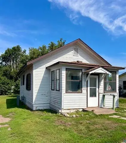 215 Walnut Avenue, Carlton, MN 55718 - #1