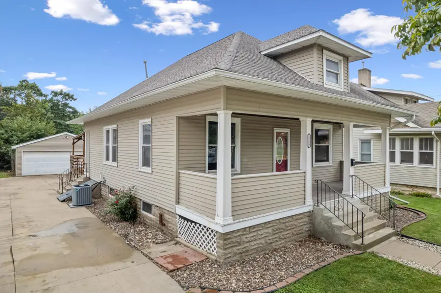 1223 W 5th Street, Winona, MN 55987 - #2