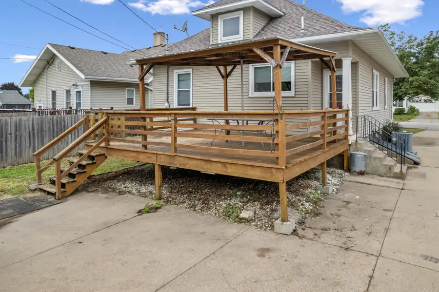 1223 W 5th Street, Winona, MN 55987 - #3