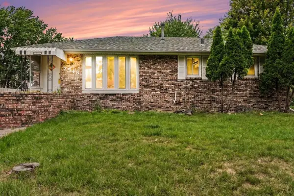 7518 4th Street Ne, Fridley, MN 55432