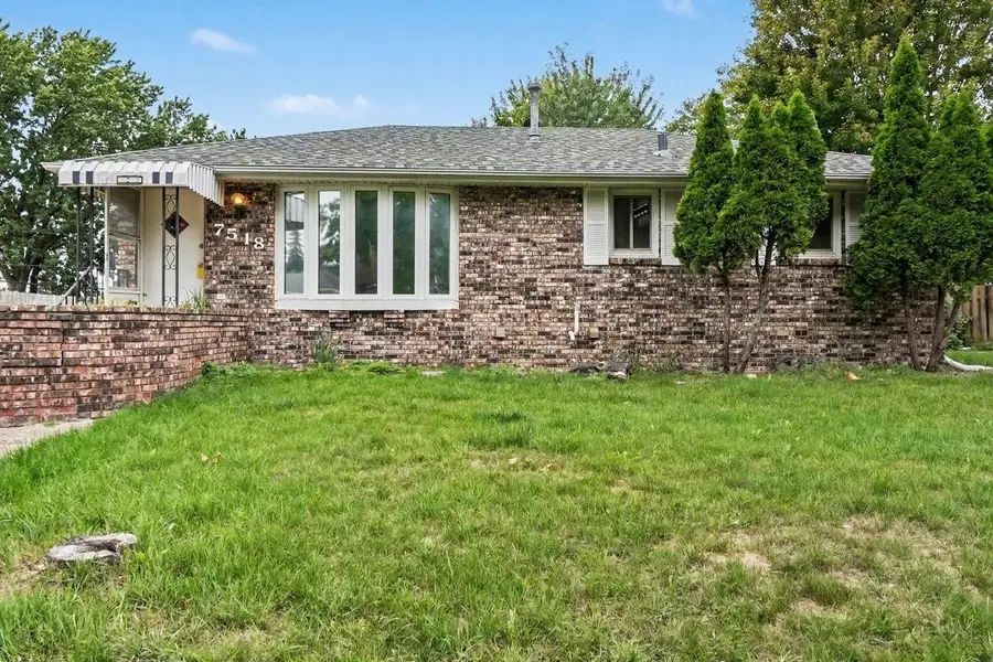 7518 4th Street Ne, Fridley, MN 55432 - #2