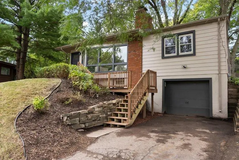 3115 Kyle Avenue N, Golden Valley, MN 55422 - #2
