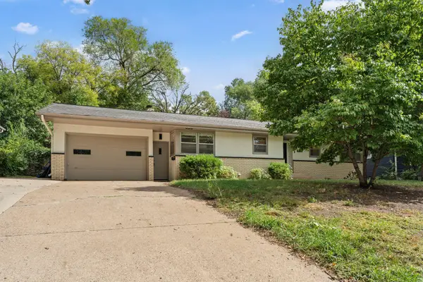 4633 4th Street Ne, Columbia Heights, MN 55421