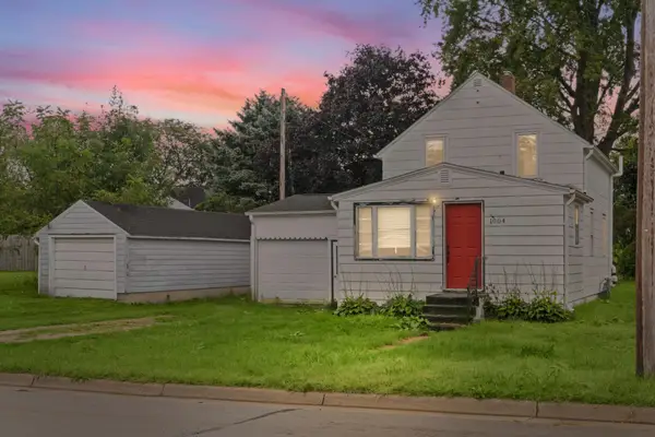 1004 E Main Street, Caledonia, MN 55921