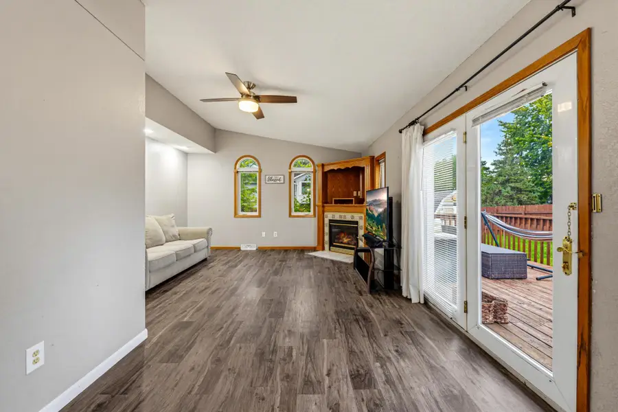 512 Abby Lane, Glencoe, MN 55336 - #3