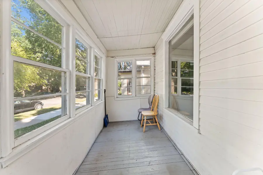 1076 25th Avenue Se, Minneapolis, MN 55414 - #3