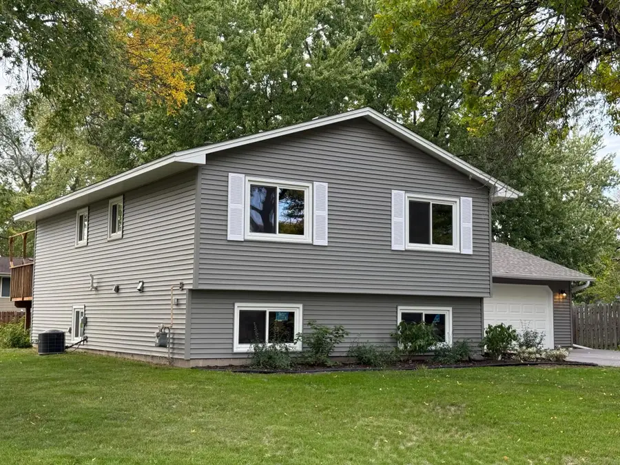 7401 James Avenue N, Brooklyn Park, MN 55444 - #2
