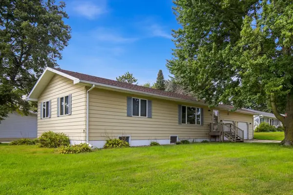 308 SE Oak Street, Brownsdale, MN 55918