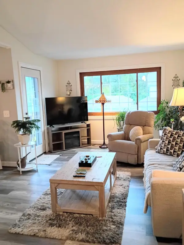 4160 3rd Street Ne #203, Columbia Heights, MN 55421