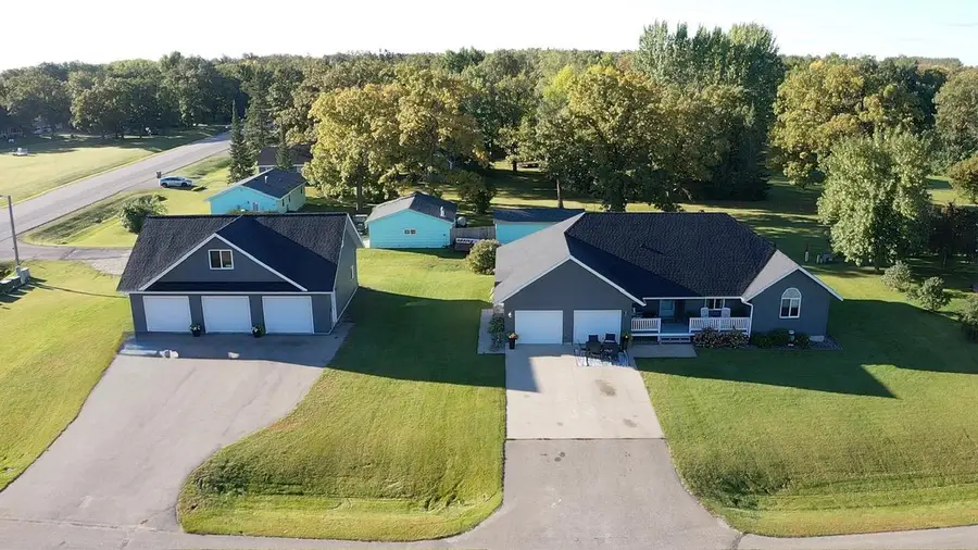 1012 6th Street Se, Roseau, MN 56751 - #3