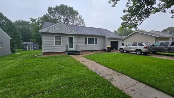 233 N 1st Avenue E, Truman, MN 56088