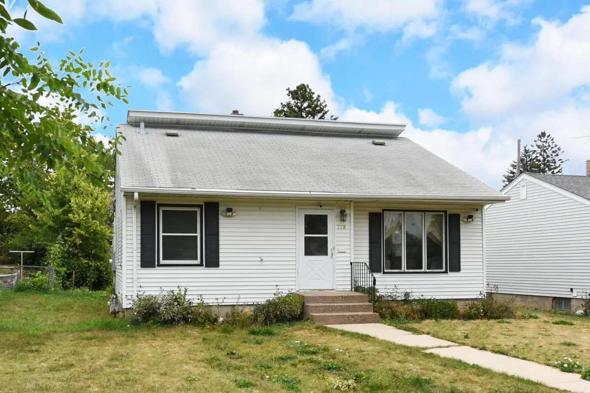 729 Rose Avenue E, Saint Paul, MN 55106 - #1