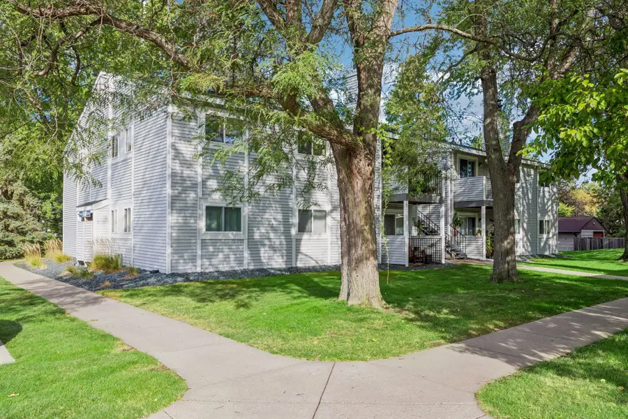 1728 Pleasant Street #E, Lauderdale, MN 55113 - #2